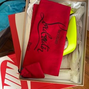 Christian louboutin so kate neon green